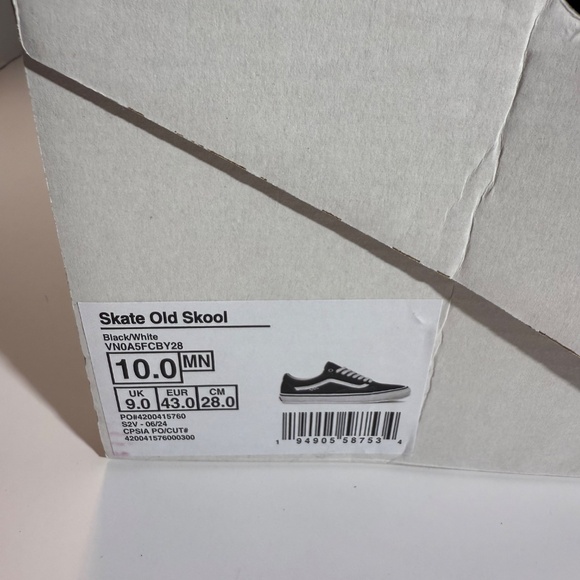 Men’s Vans Skate Old Skool - Picture 2 of 7